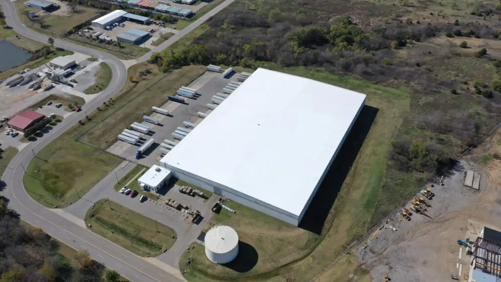 commercial roofing contractor